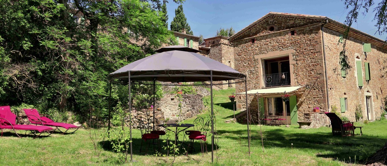 7-chambredhote-bellevue-foretdesaou.jpg