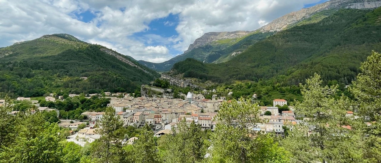 chatillon-en-diois-village-drome.jpg