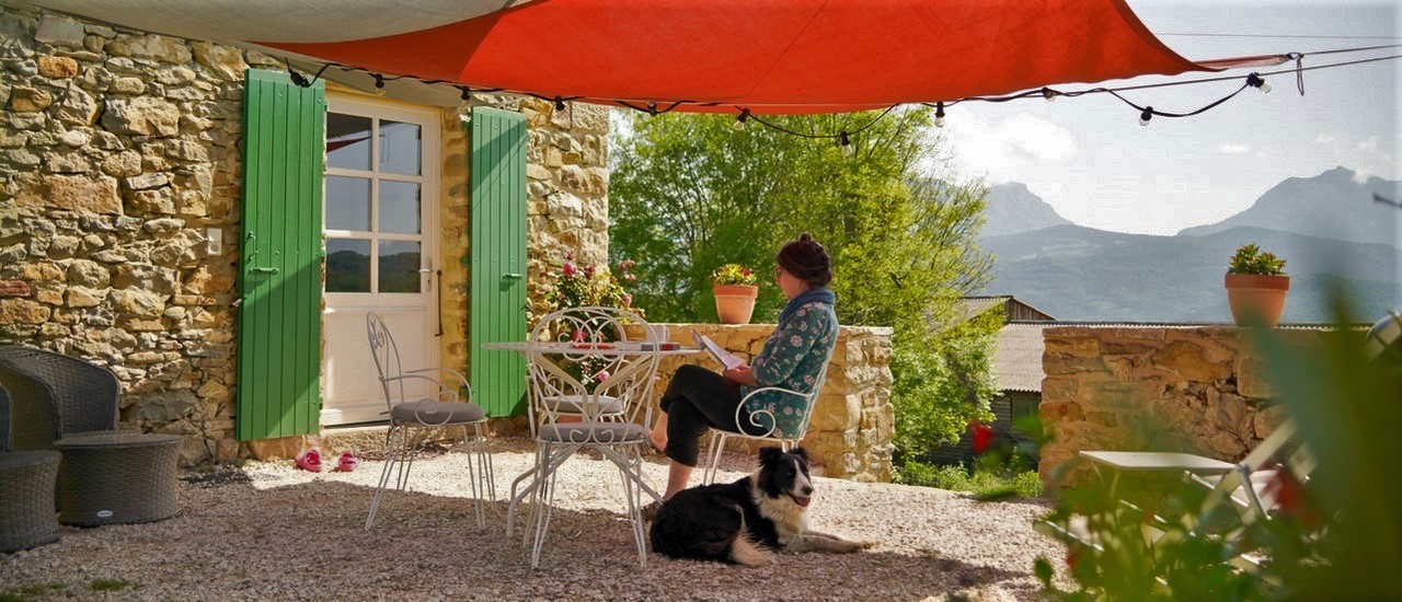 gite drome saou terrasse.jpg