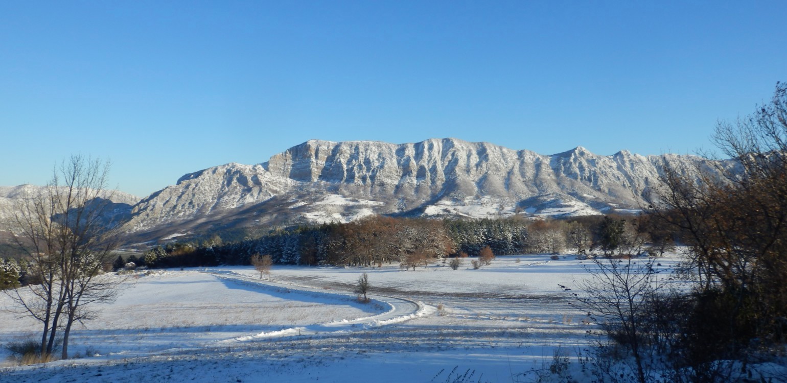 3- la drome sous la neige.jpg