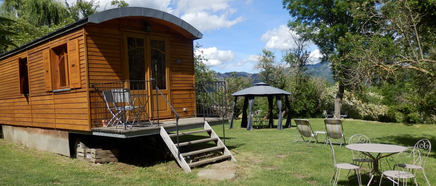 Drôme, près de Saoû Gîte, chambre d’hôte, chambre PMR