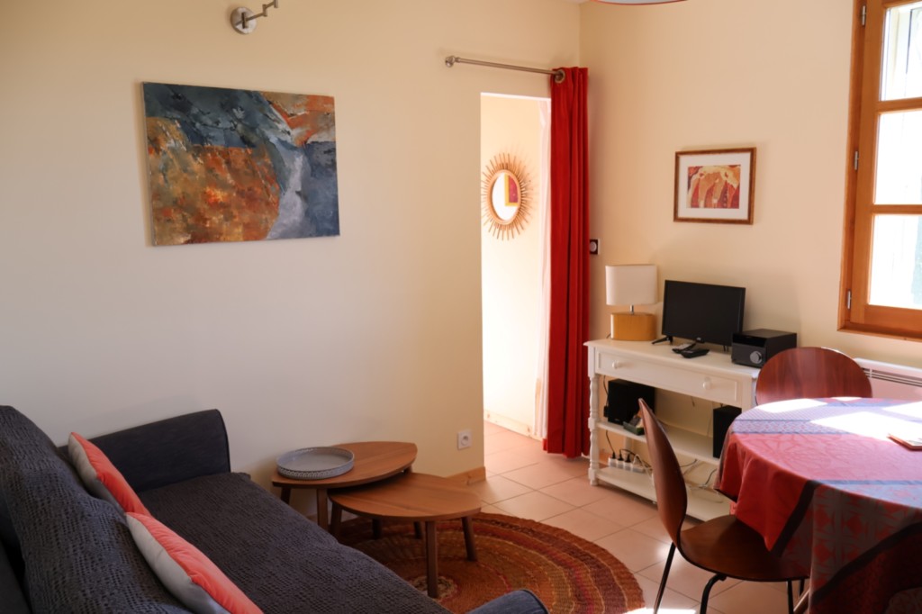 Gîte Angèle Ferme Bio Le Panicaut près de Saoû Drôme
