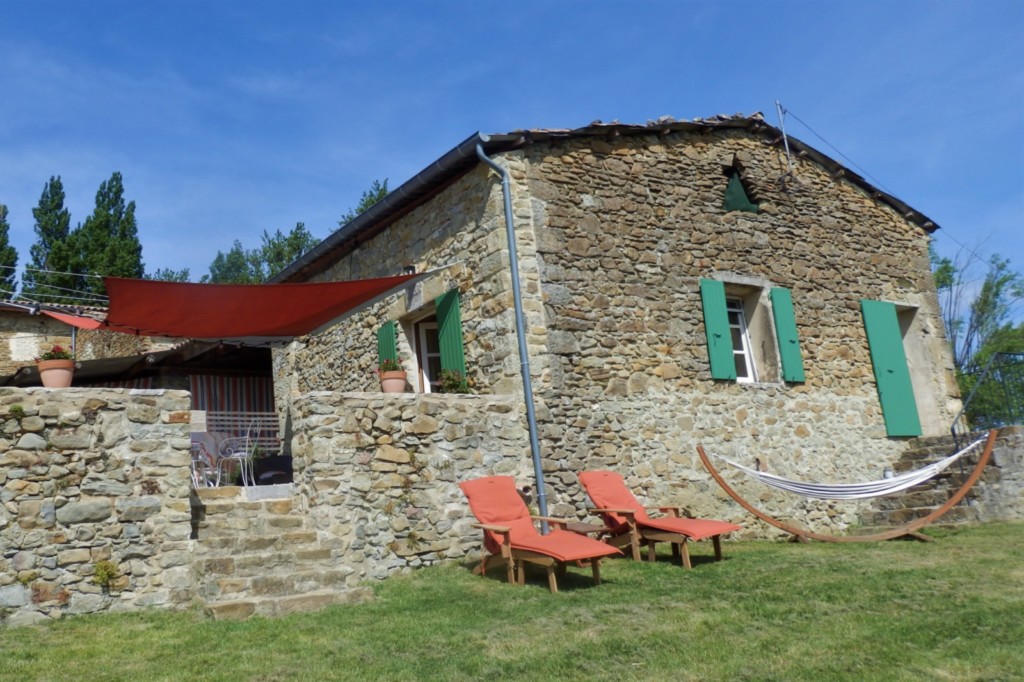 Gîte Angèle Ferme Bio Le Panicaut près de Saoû Drôme