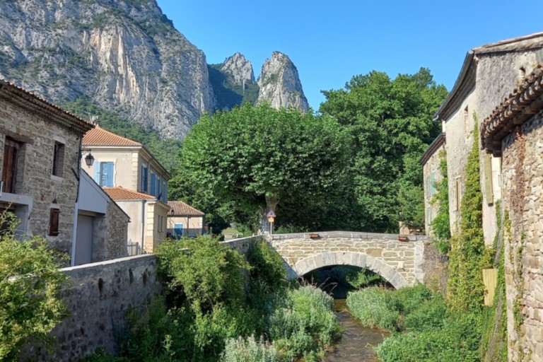 Saoû Saoû Drôme Pont sur le Vèbre