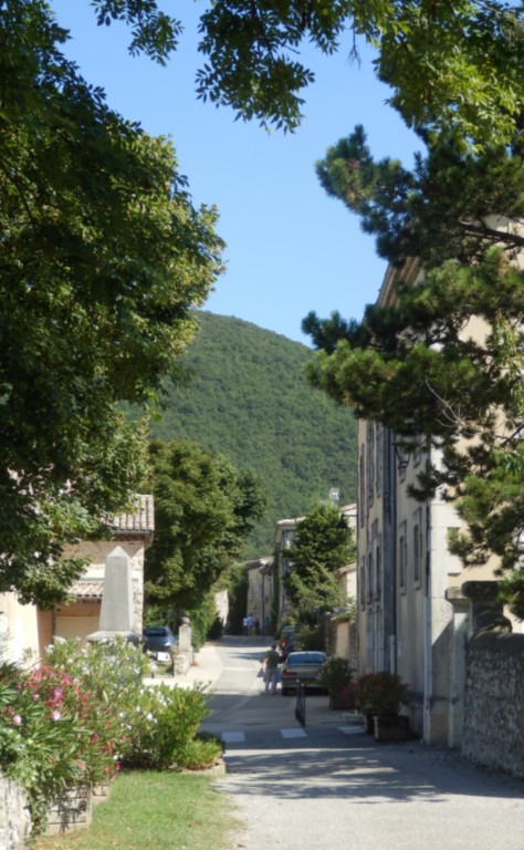 Cliousclat Drôme Village