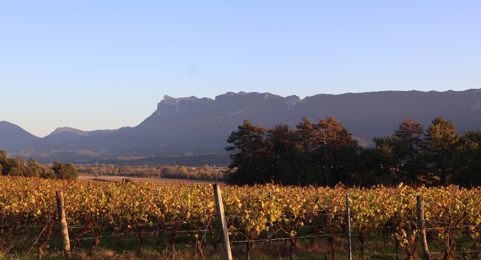 Mirabel Drôme en automne